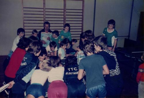 1985-5.-OM-3