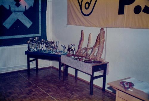 1985-5.-OM-7