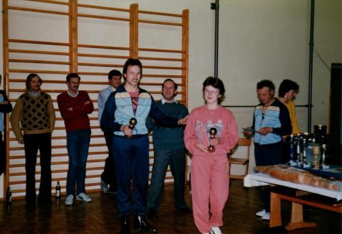 1986-6.-OM-12
