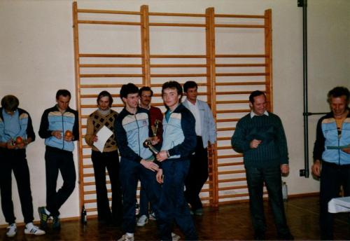 1986-6.-OM-14