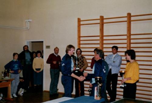 1986-6.-OM-15